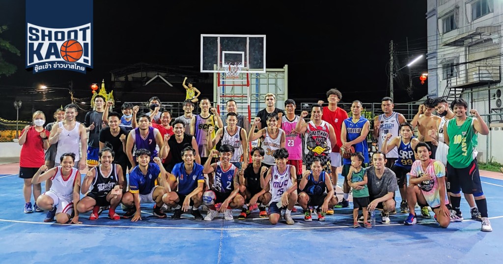 สี่ผู้เล่นทีมชาติไทยร่วมลงทีมกับเยาวชนที่เทศบาลสุราษฎร์ธานี